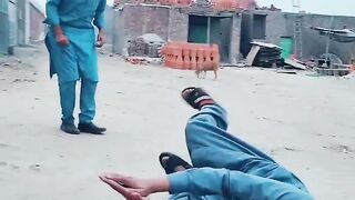 Mujay mat maro #shorts #shortsviral #viral #trending
