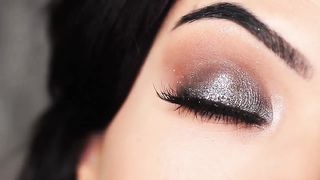 Beginners Glittery Smokey Eye Makeup Tutorial  How To Apply Eyeshadow