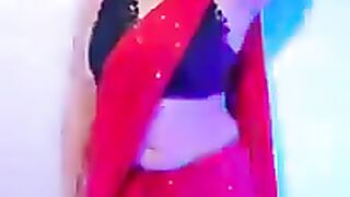 Khwahish gal-- hot saree dance