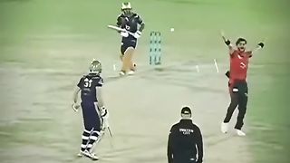 BOOM ???? Fakhar Zaman makes it look so