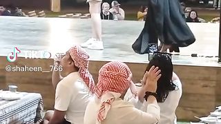 Belly  dance  masti full enjoy