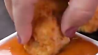 Super Delicious Chinese Bread Balls