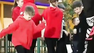 Kids dance