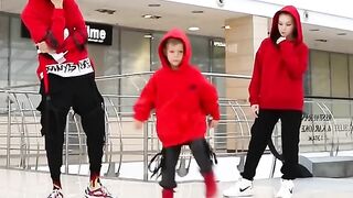 Кто Станцевал Лучше ???? Who is best.