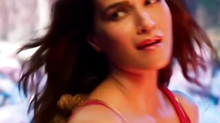 Hot & beauty Kriti Sanon...