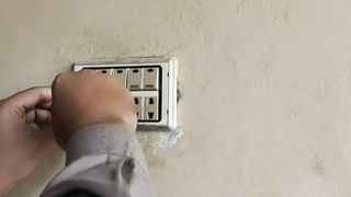 China electric board open karne ka Tariqa.