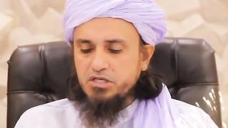 ANDHERE ME NAMAZ PARHNA