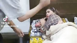 Pakistan somking