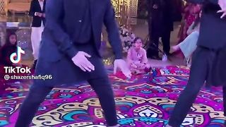 Dashing dance