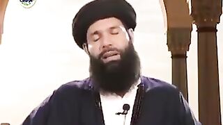 Fout_Shudgan_Ke_Leya_Ayatul_Kursi_Ka_Hadiya(360p).