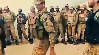Pak army mood me