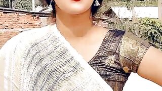 bangla gadi jhuma kangna hindi song