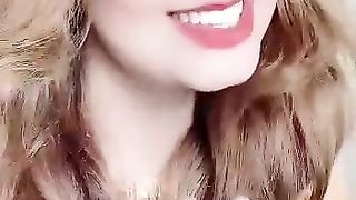 Aunty  very nice  enjoy  songs