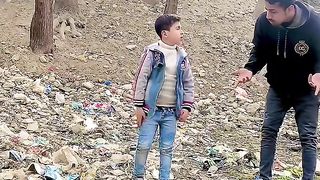 Kabi Kisi ki madad kar k  Dekho