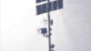 I saw a Chinese ???????? spyballoon in the sky of America ???????? and watched it with 200x magnification  ????????????