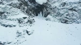 МОМЕНТ-СХОДА-ЛАВИНЫ-ТАДЖИКИСТАН-горы-ПАМ_293.