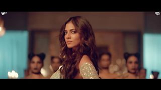 Tauba___Official_Music_Video___Payal_Dev___Badshah___Malavika_Mohanan___Aditya_Dev___Apni_Dhun__(720p).