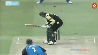 TOP 10 FUNNY OUTS IN CRICKET EVER-(480p).