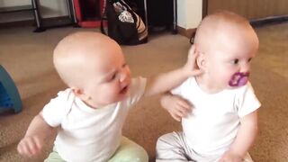 Best Videos Of Cute and Funny Twin Babies - Twins Baby Videos