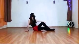 Beautiful Girl dancing indian songs