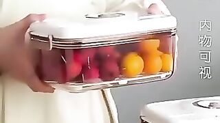 Vacuum sealed canister household fresh keeping box refrigerator food storage containers drainable kitchen organizers fruit tank-