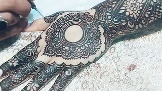 Injection styl mehndi
