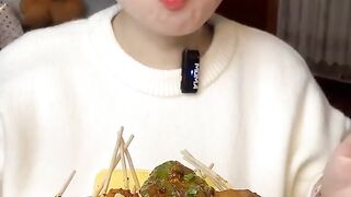 food eating in every day