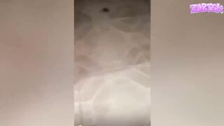 tu rigoles 2 fois, tu recommences la vidéo