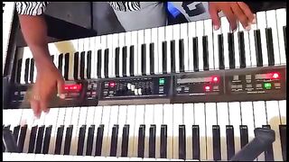 BAHUTH PYAR KARTE HAI.HINDI SONG