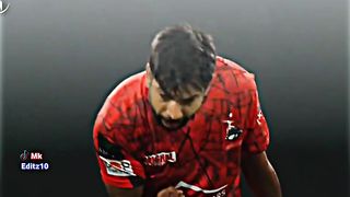 Haris Rauf bowling