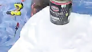 When the hoodie stops spinning the paint is wonderful! ????American Short Film