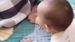 Hahaha so cuteeeeee | funny kids | laughing babies