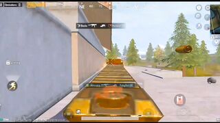 1v3 in solo vs squad in pubg mobile