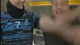 هاتريك ضحكنى جدا  احد المشجعين يقلد احتفاليه رونالدو ????????????????funny Ronaldo ????????????moments