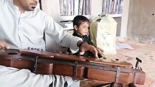 A little boy singing a Song| wow beautiful voice ????