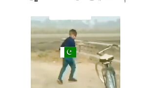 Best funny video Wah Pakistaniya wah