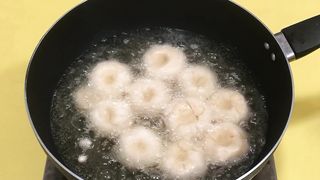 Balushahi Recipe by Food Qurest