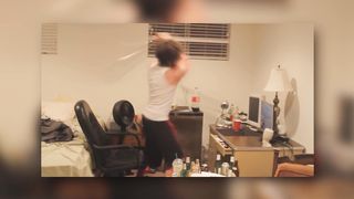 Il casse sa télévision après avoir perdu sur Fortnite