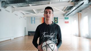 HOW TO MAKE A RAINBOW FEINT! TRAINING | Football Skills Tutorial RAINBOW FLICK