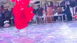 Full masti dance