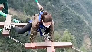 Oh No Oh No ????????????????Save Her#shortvideos #shortsfeed #youtubeshorts #youtubeshorts #shorts