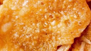Zooming_into_a_Cereal_What_comes_first_cereal_or_milk