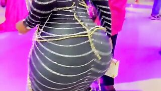 Femme Africaine danse