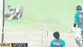 Cricket funny video
