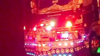 kanada vs  pakistani truck