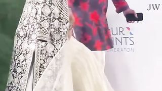 Sonam Kapoor Status????????#sonamkapoor#shorts#youtubeshorts#deepikapadukone#pathanmoviesongs????????????????