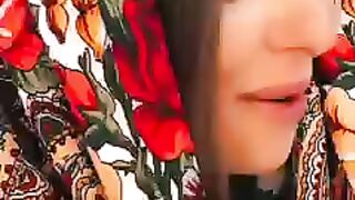 Молодець співай і радуй нас своїм співом і красою