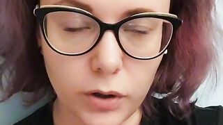 Женский надо психолог если вашь парень хороший человек он Абюзер