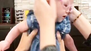 see her mother for the first time! My God!????