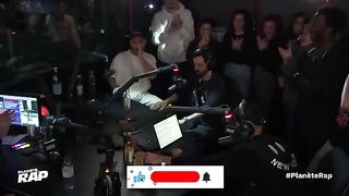 [EXCLU] Oli - 10 MINUTES DE FREESTYLE LÉGENDAIRE !! #PlanèteRap